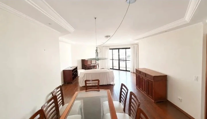 Apartamento com 3 quartos para alugar — Centro — foto 1