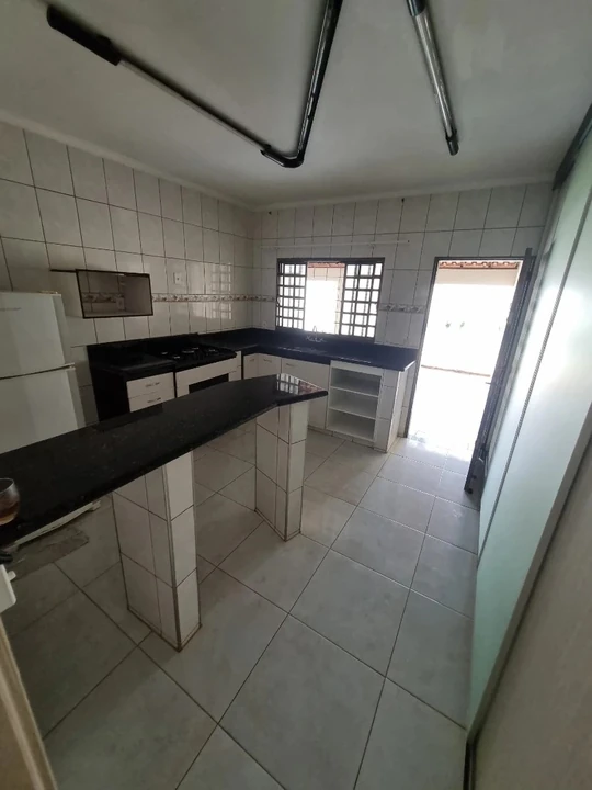 Casa com 3 quartos para alugar — Parque São Miguel — foto 2