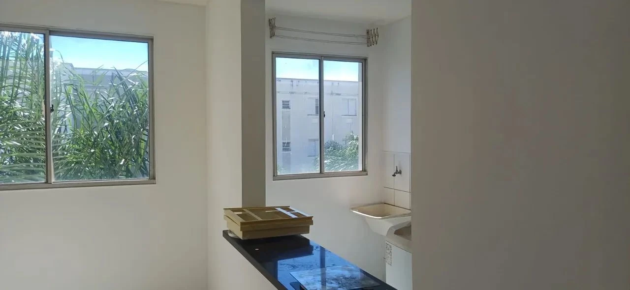 Apartamento com 2 quartos para alugar — Loteamento Clube V (Caparroz) — foto 2